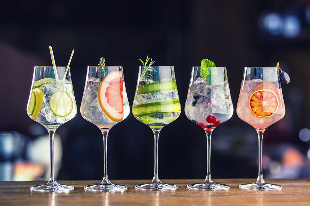 4 Versatile Cocktails for Any Occasion