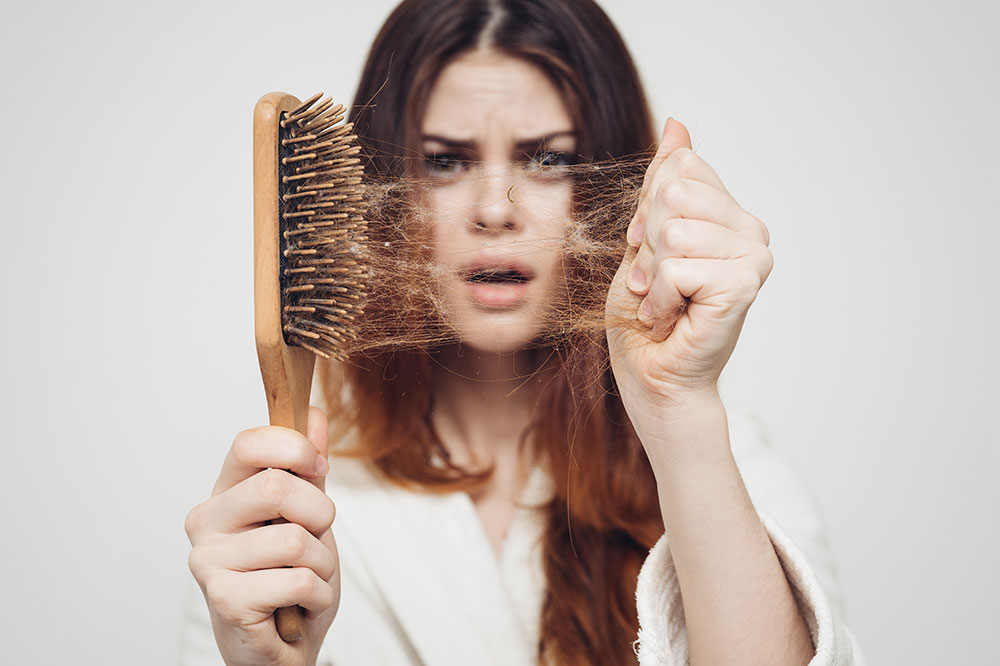 5 Ways to Treat Menopause-Induced Hair Loss