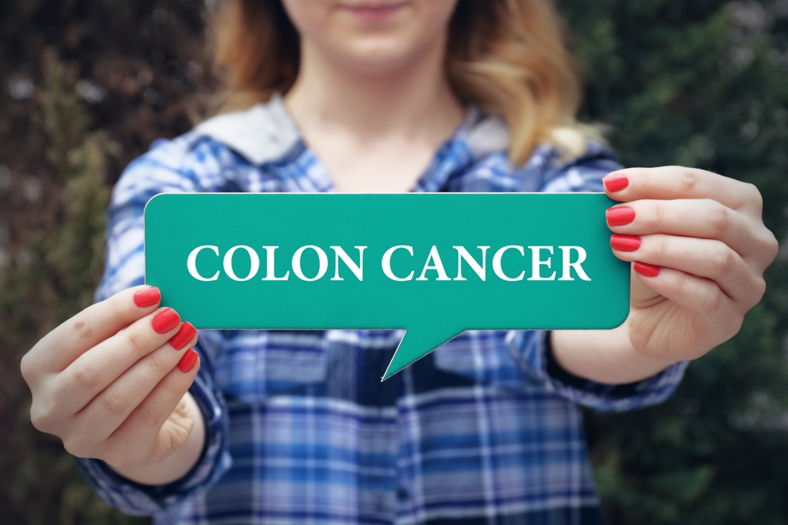 6 Early Symptoms of Colon Cancer